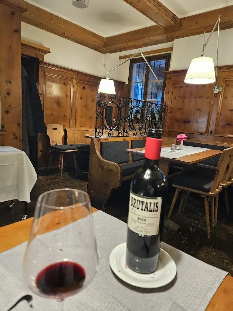 Menü_Restaurant Hotel Piz Mitgel_Savognin_Bild_4