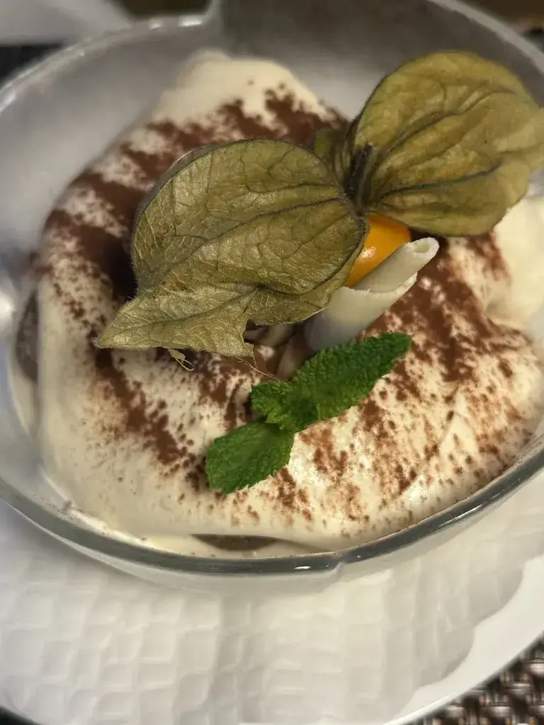 Daniel Romlein_Hotel Weisses Kreuz_Bergün/Bravuogn_review