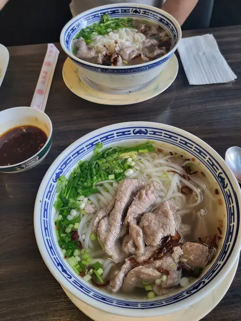 crizzy 89_Take Away To Chau_Zollikofen_review