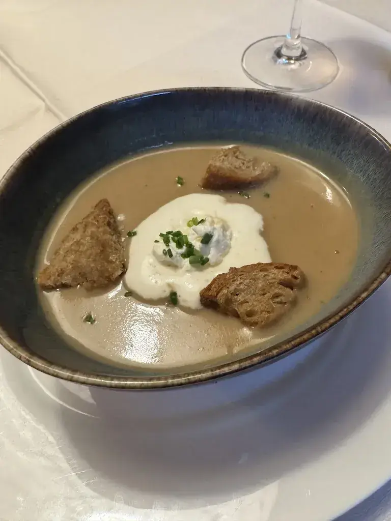 Luana Lohner_Veltlinerstübli_Davos Monstein_review