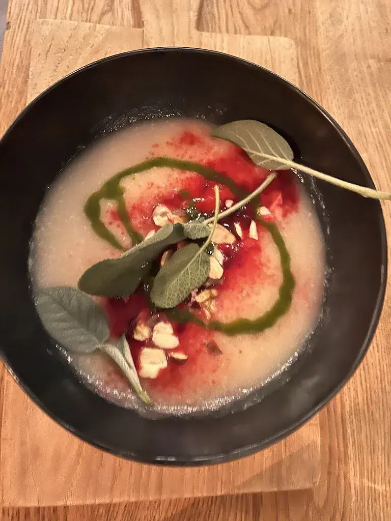 MJLB_Lokal_Davos Platz_review