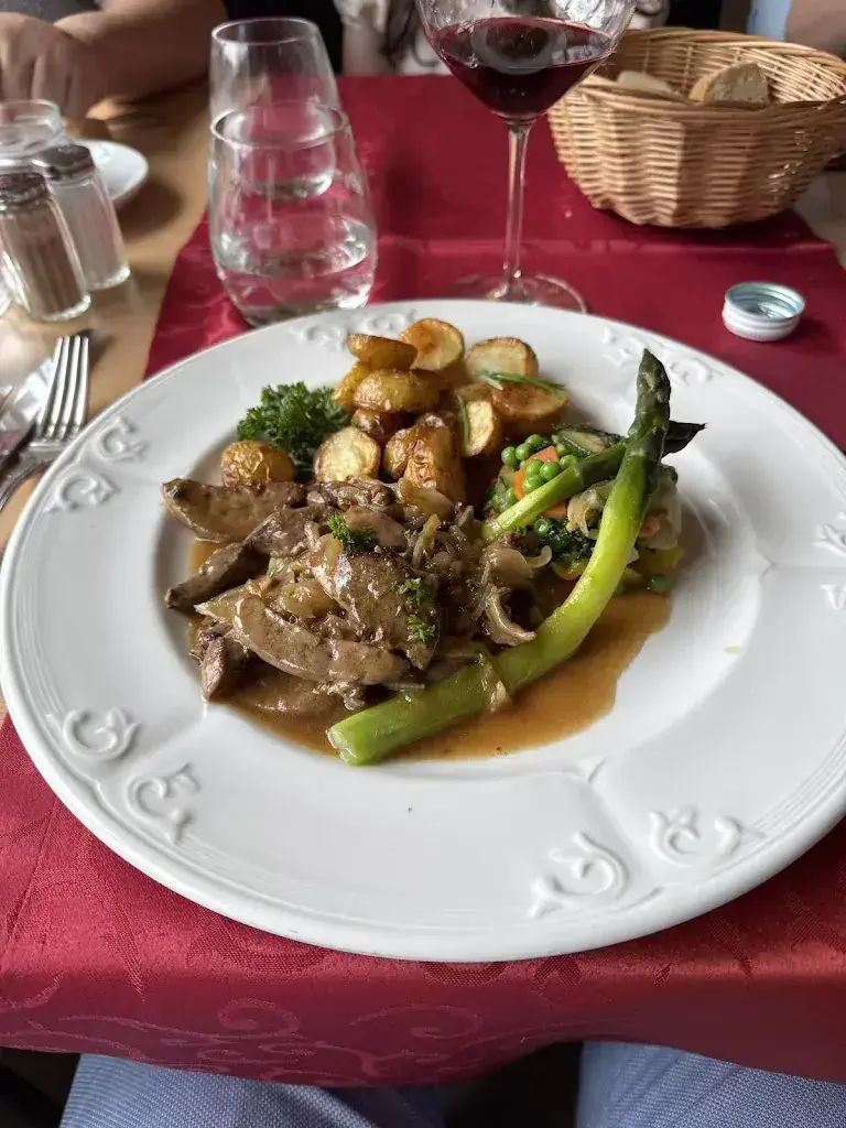 Stefano Suriano_Agriturismo Miravalle_Brusio_review