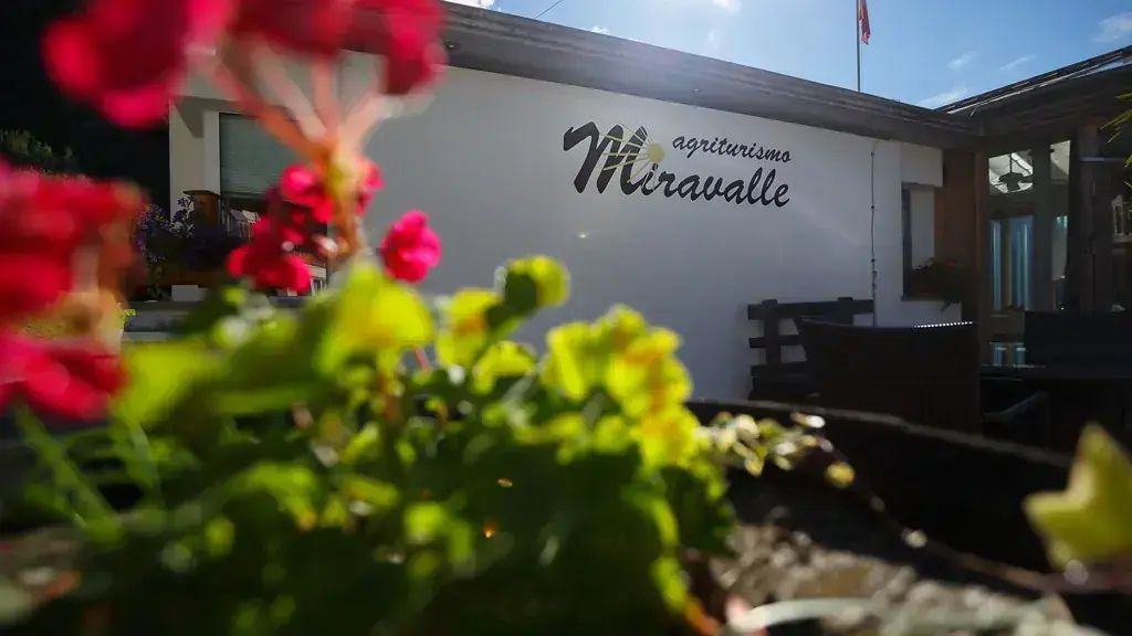 Agriturismo Miravalle_Brusio_slider_image_3