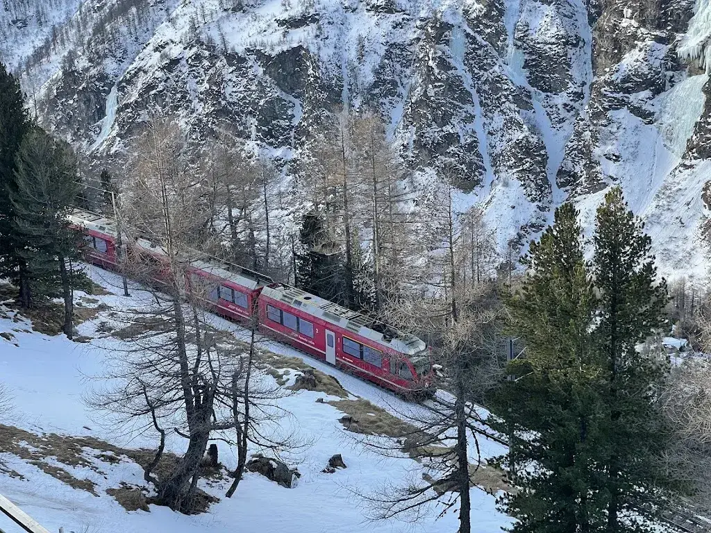 Martin Zeller_Buffet Restaurant_Poschiavo_review