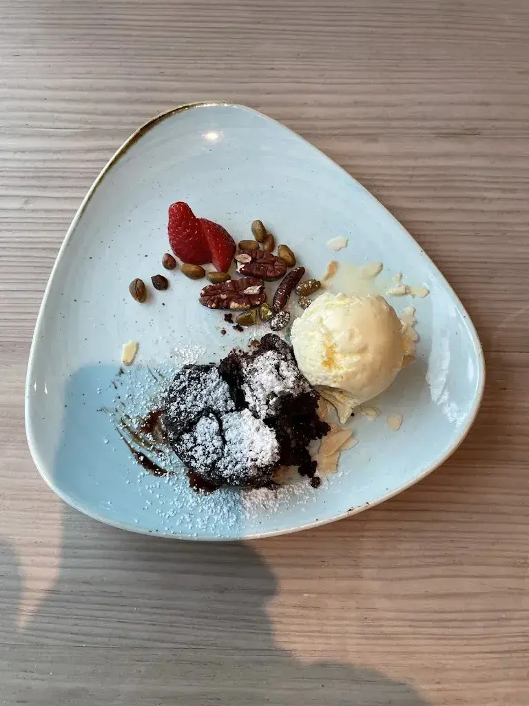 Menu_Bo's Co / Muvimaint GmbH_Celerina/Schlarigna_image_6