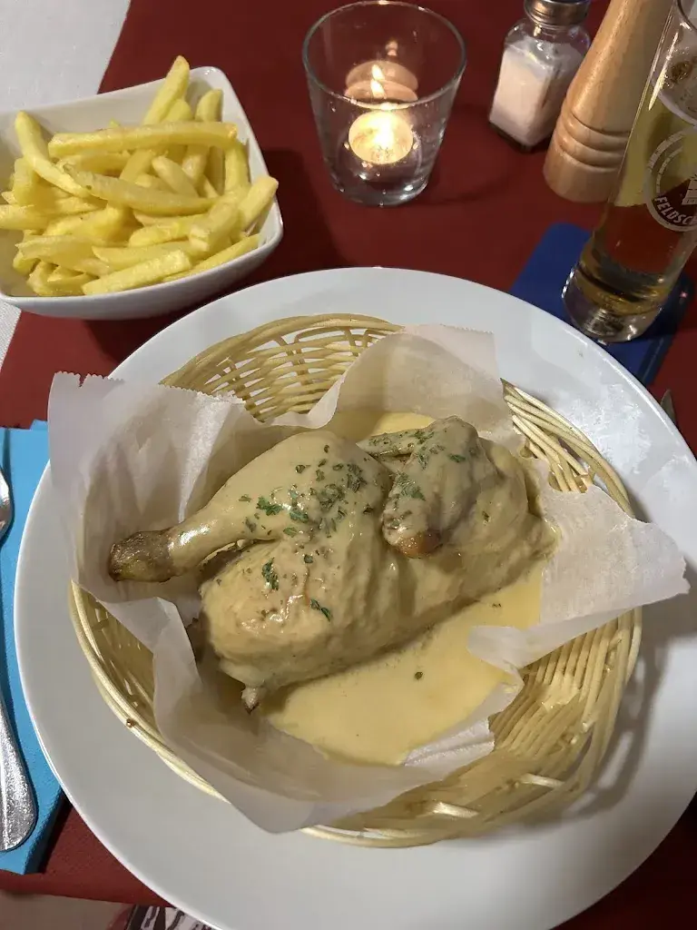 Jovana Kirov_Ristorante Val Colla B&B_Bogno_review