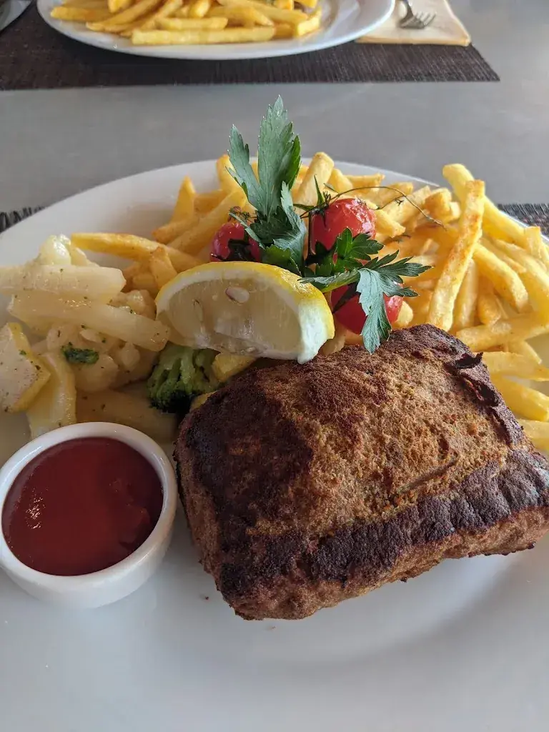 Marina Nikolic_Restaurant Golfpark Moossee_Münchenbuchsee_review