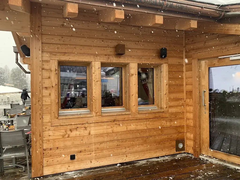 AZ_Restaurant Le Mont-Rouge Veysonnaz_Veysonnaz_review