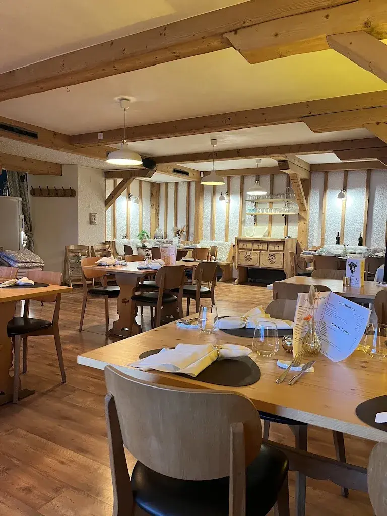 Café Restaurant La Tanière_Veysonnaz_slider_image_2