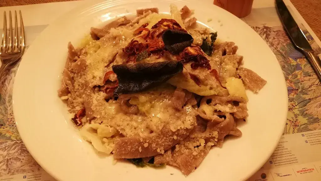 Sophie_Hotel Sfazù_Poschiavo_review