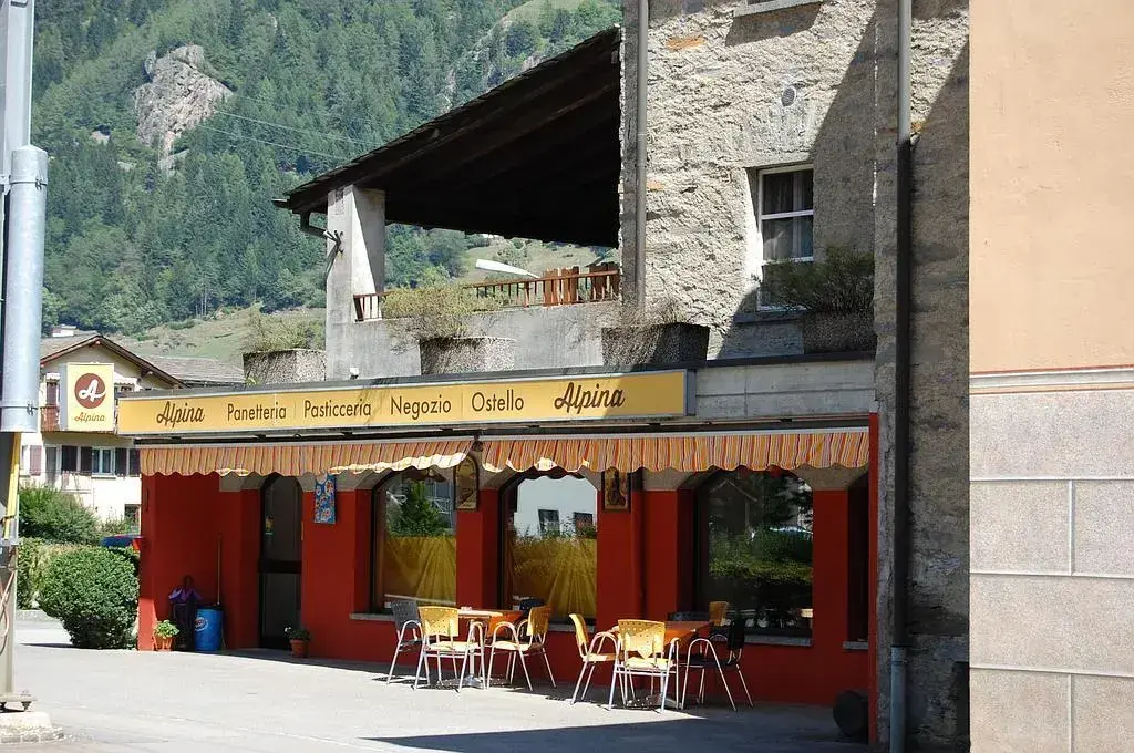 Alpina Panetteria Pasticceria restaurant in Le Prese