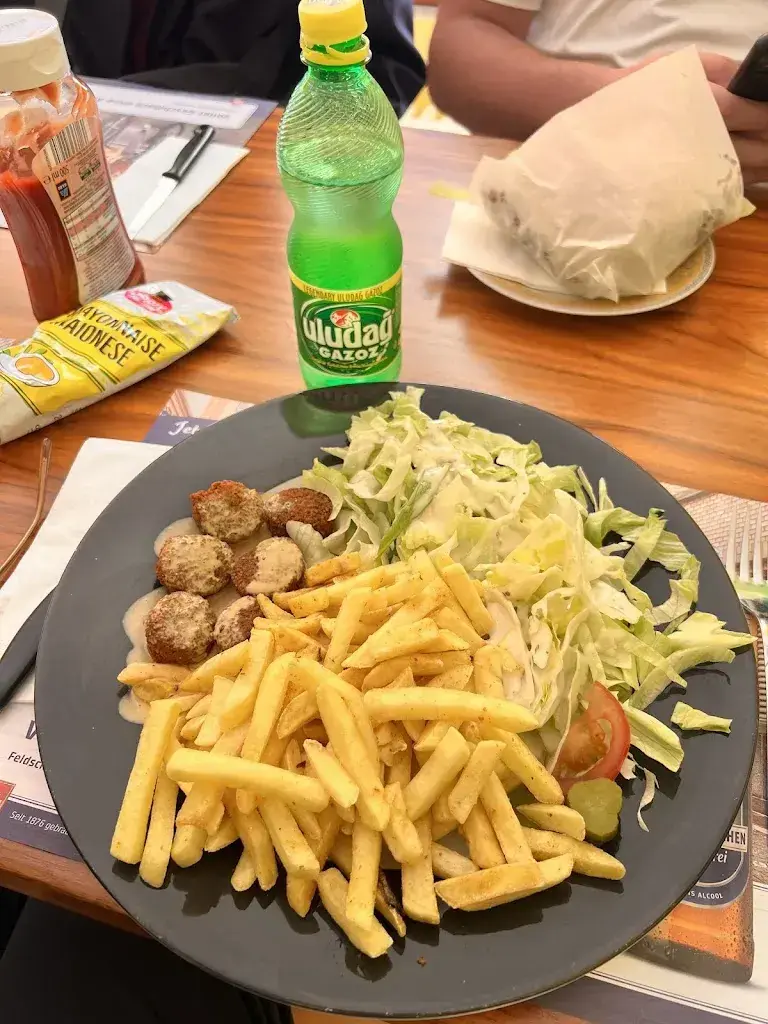 Becky Davis_ONUR Pizzeria & Kebab_Zollikofen_review