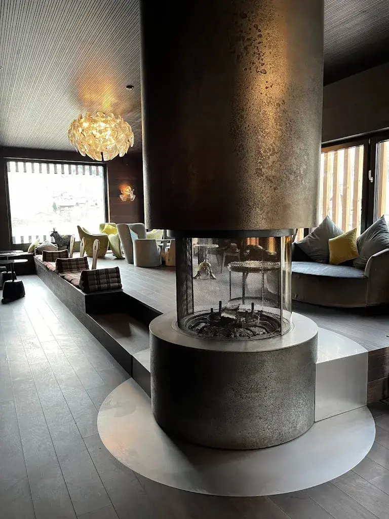 Lampros Papadimitriou_4 Stern Hotel Rovanada_Vals_recensione