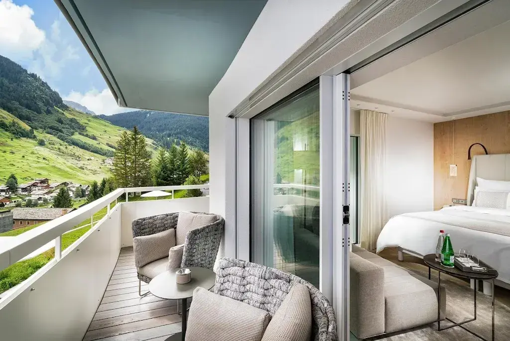 7132 Hotel_Vals_slider_image_2