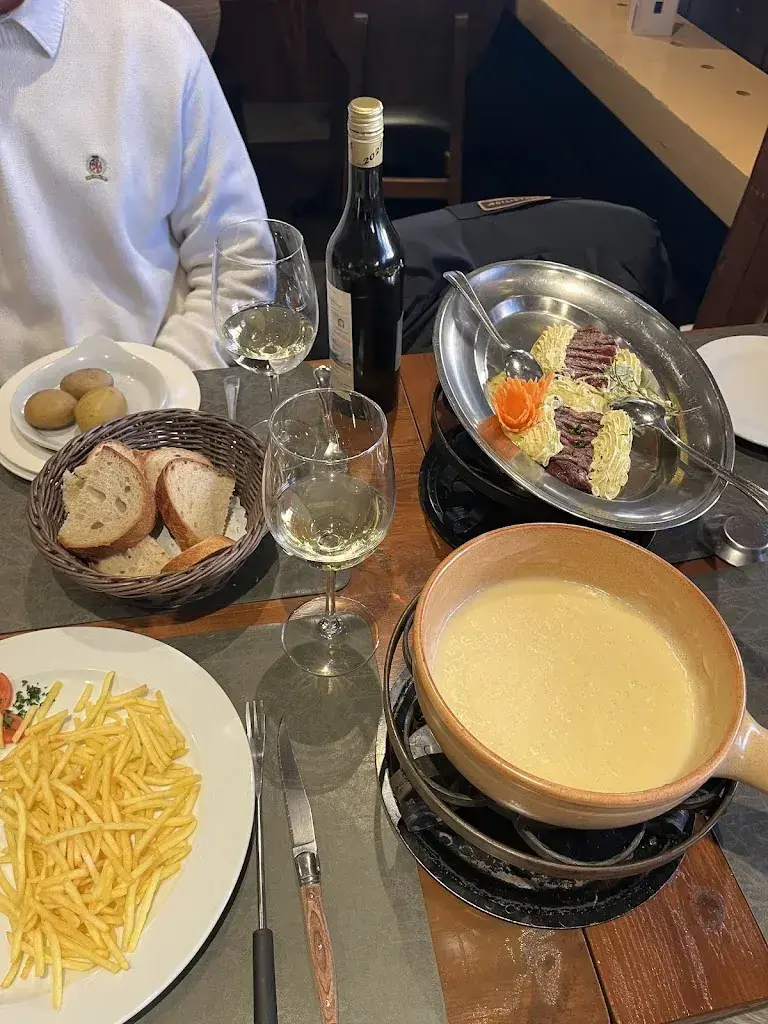 Vanesa Toska_La Taverne de la Vieille Tour_La Tour-de-Peilz_Bewertung