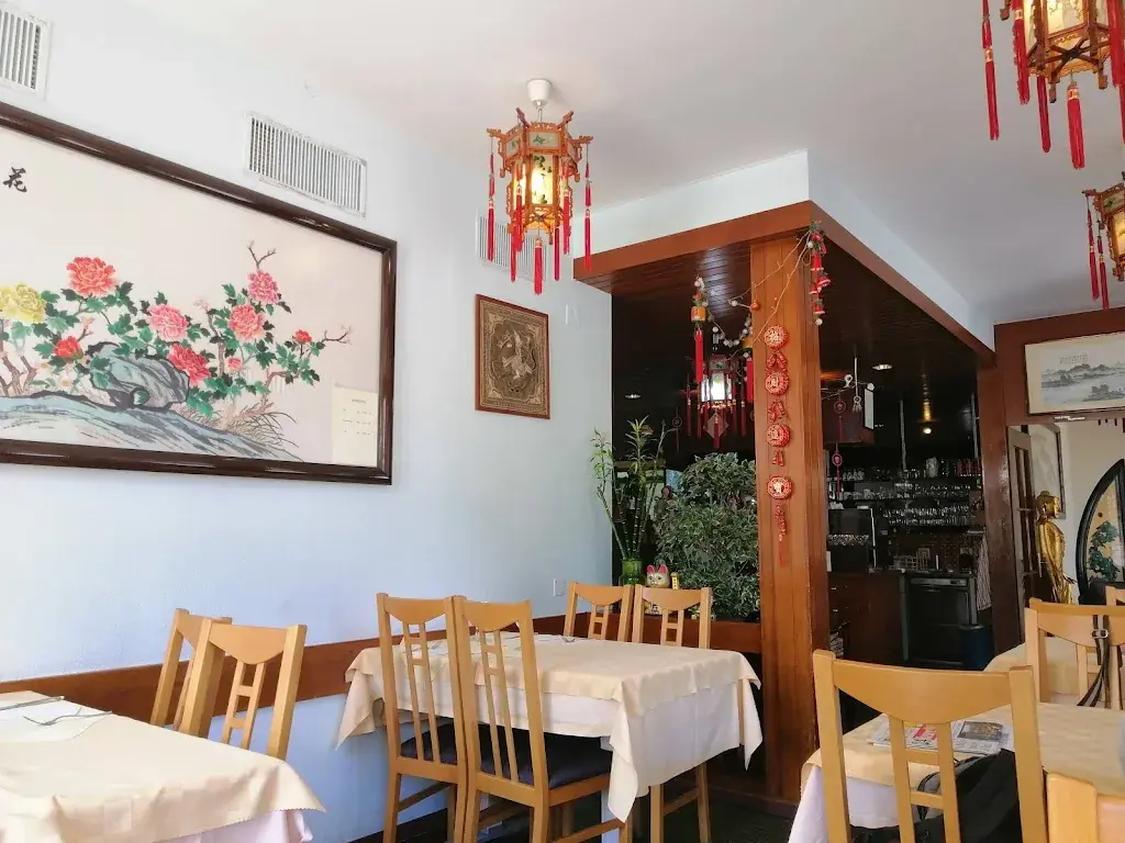 Hong Kong City restaurante en La Tour-de-Peilz