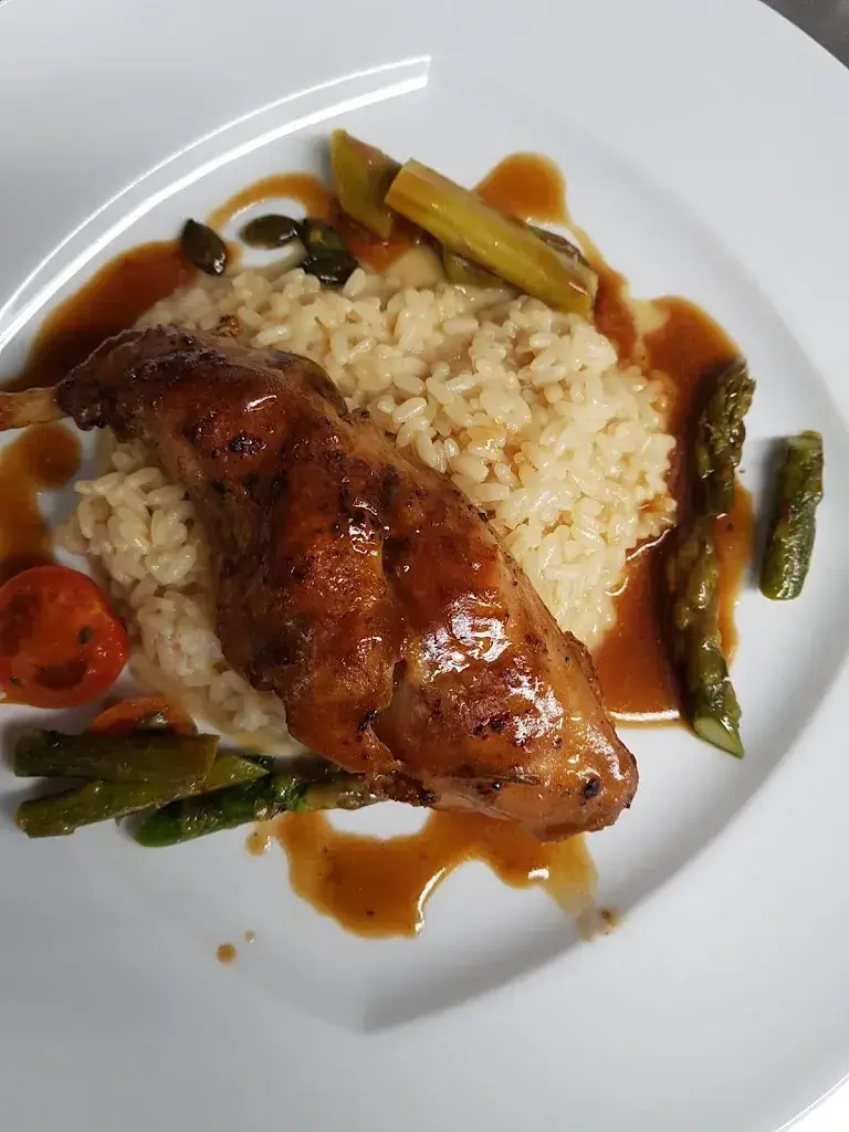 Menu_Ustria Aurora_Falera_image_4