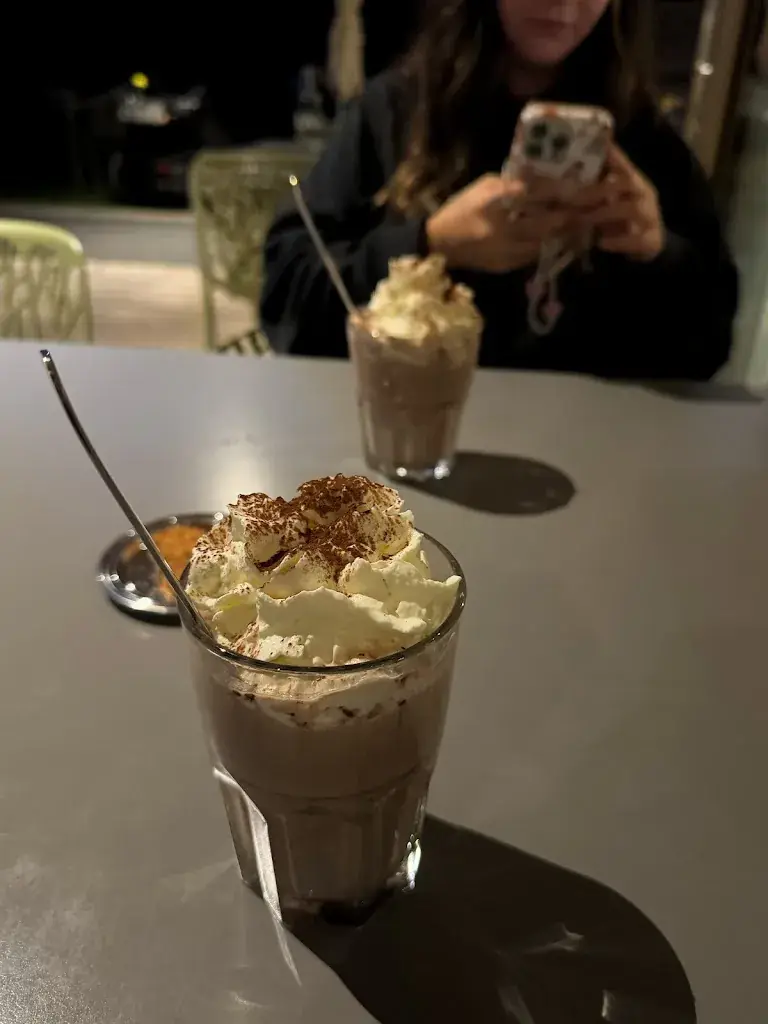 Leslie Guzman_Ustria Lags_Laax_review