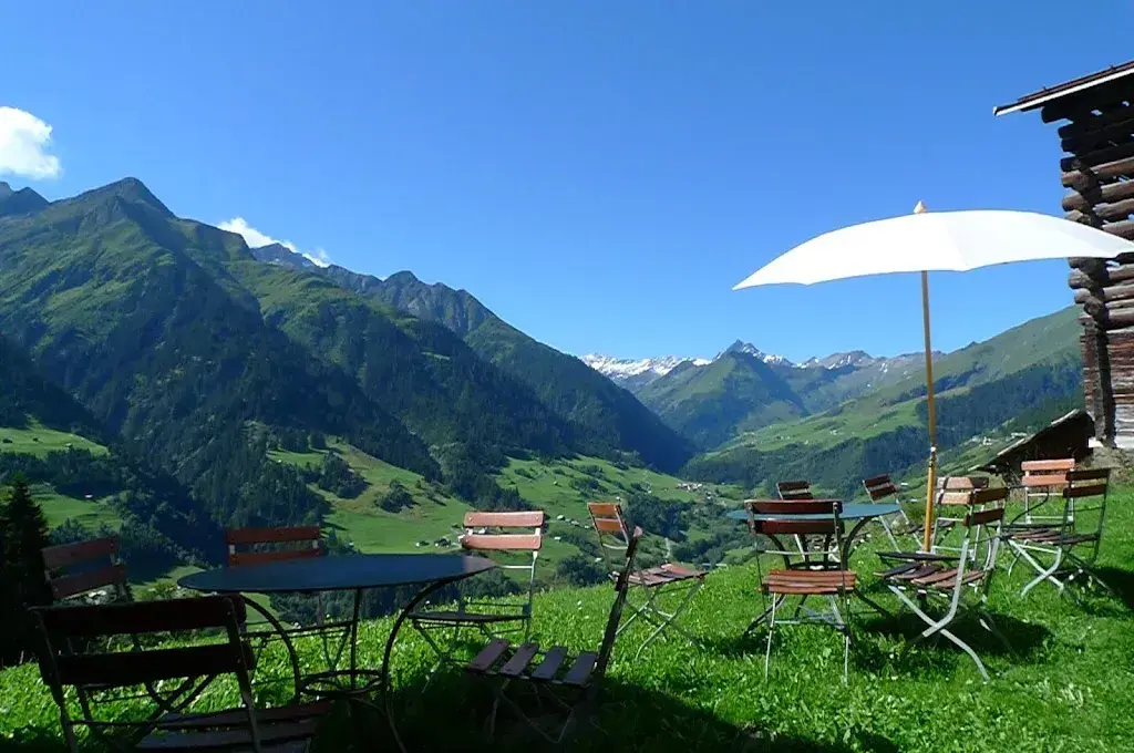 Hotel Alpina_Lumbrein_slider_image_3