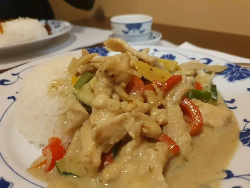 Red House_Zollikofen_slider_image_3