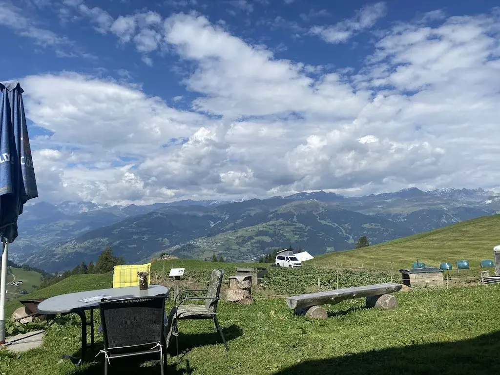 Maiensässbeizli - Brün_Valendas_slider_image_2