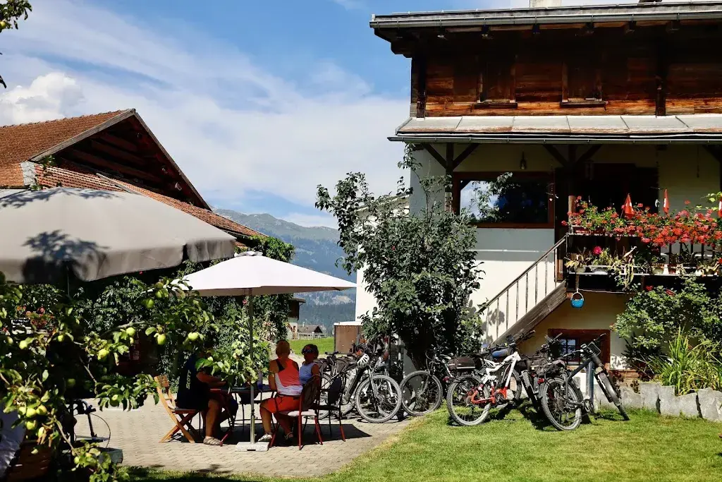 Café Mäntig_Valendas_slider_image_2