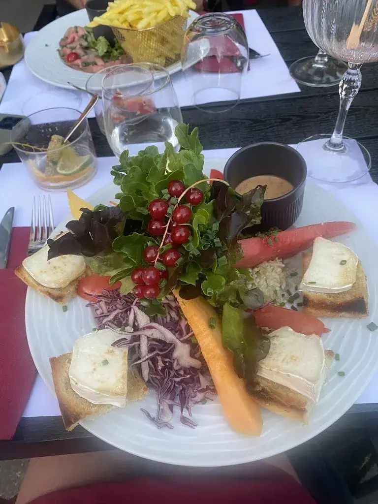 Annabelle McLeod_Royal Restaurant Bienne_Biel_avis