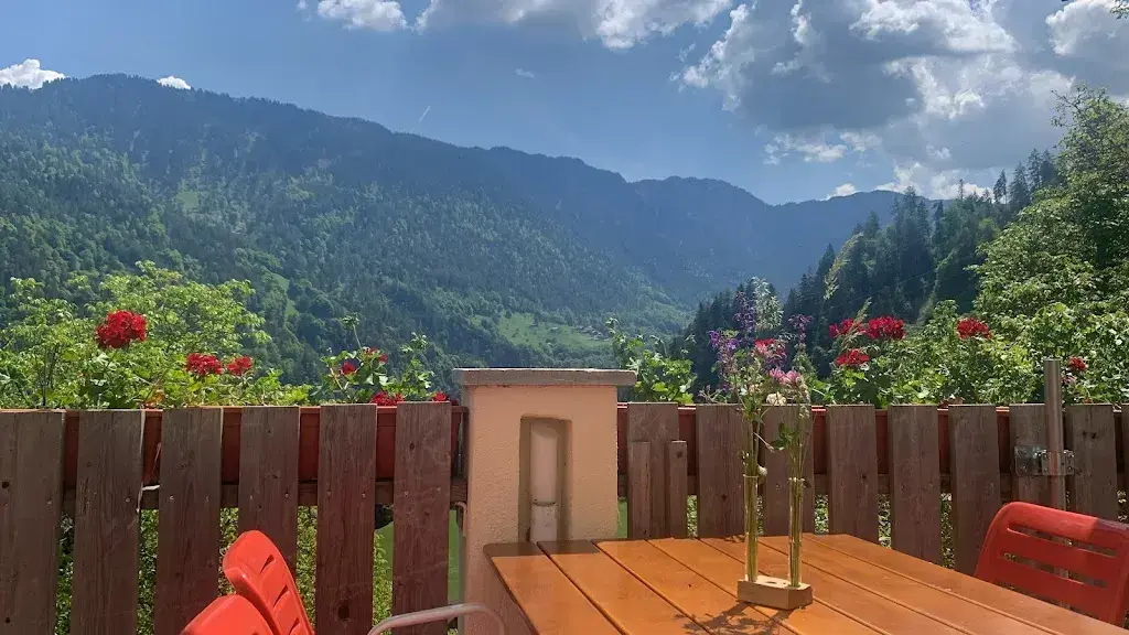 sarah_Gasthaus & Brauerei Rössli_Versam_avis