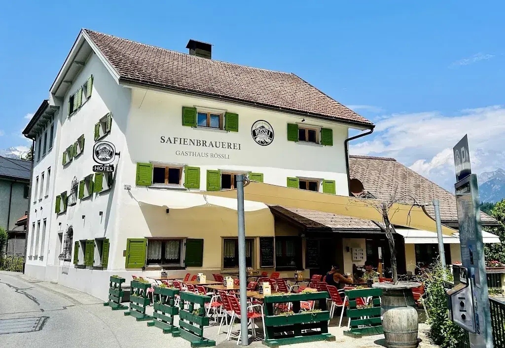 Gasthaus & Brauerei Rössli_Versam_slider_image_2