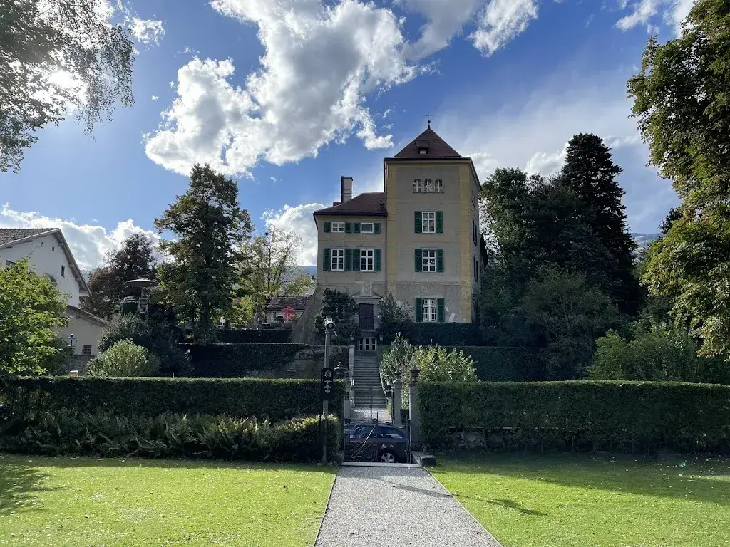 I Wieland_Schloss Schauenstein_Fürstenau_review