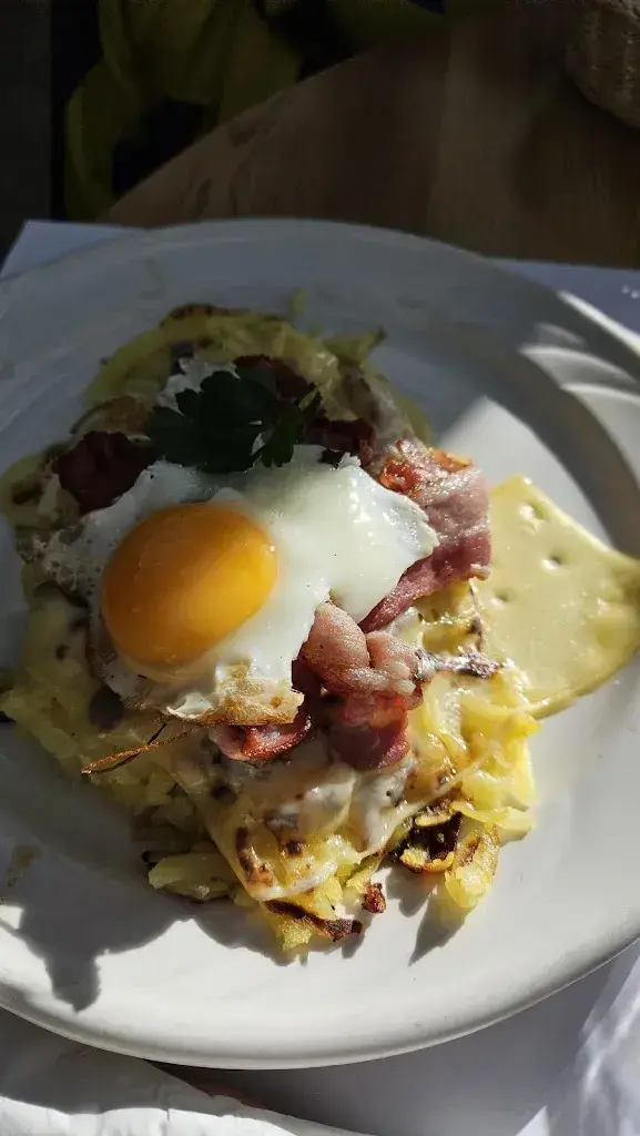 Cristina Schueffel-Istria_Acla Grischuna_Lenzerheide_avis