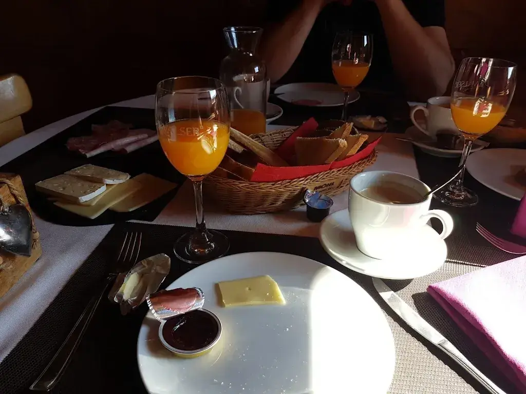 Louis Baumann_Bergrestaurant Hotel Reich Präz_Präz_review