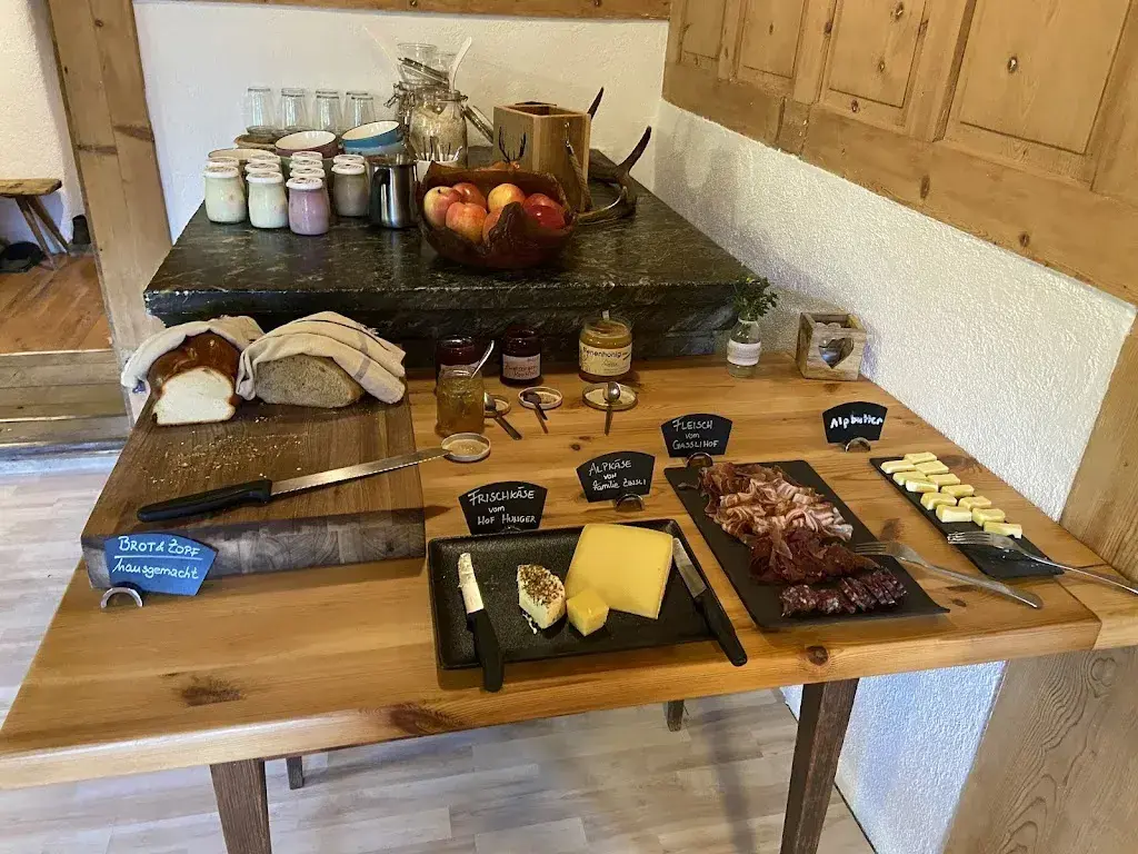 Katja Droigk_Gasslihof - einkehren und ausruhen_Thalkirch_review