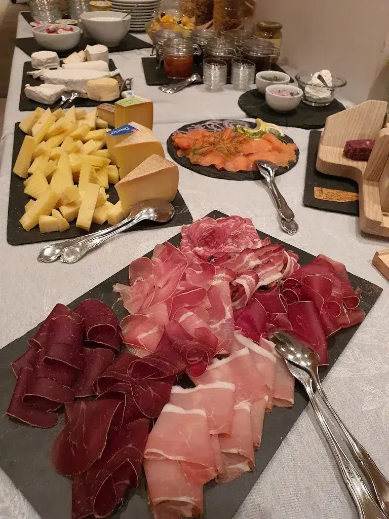 Menu_Berggasthaus Post_Obermutten_image_7