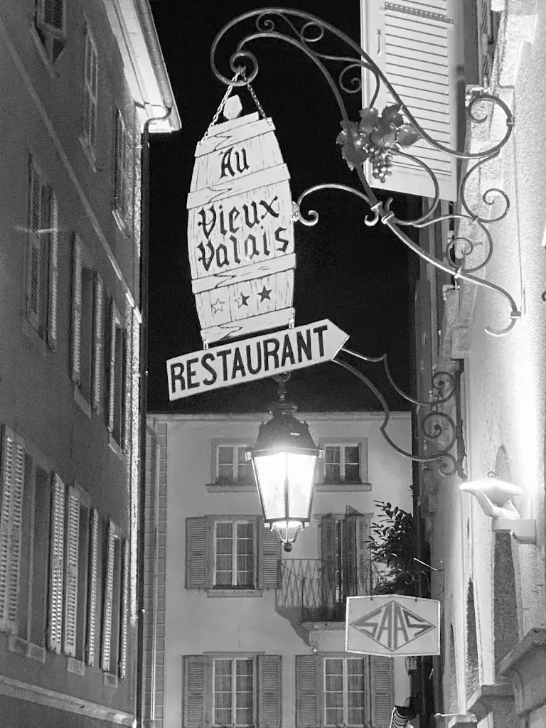 Jucéliâ Serafim_Vieux-Valais Sion_Sion_review