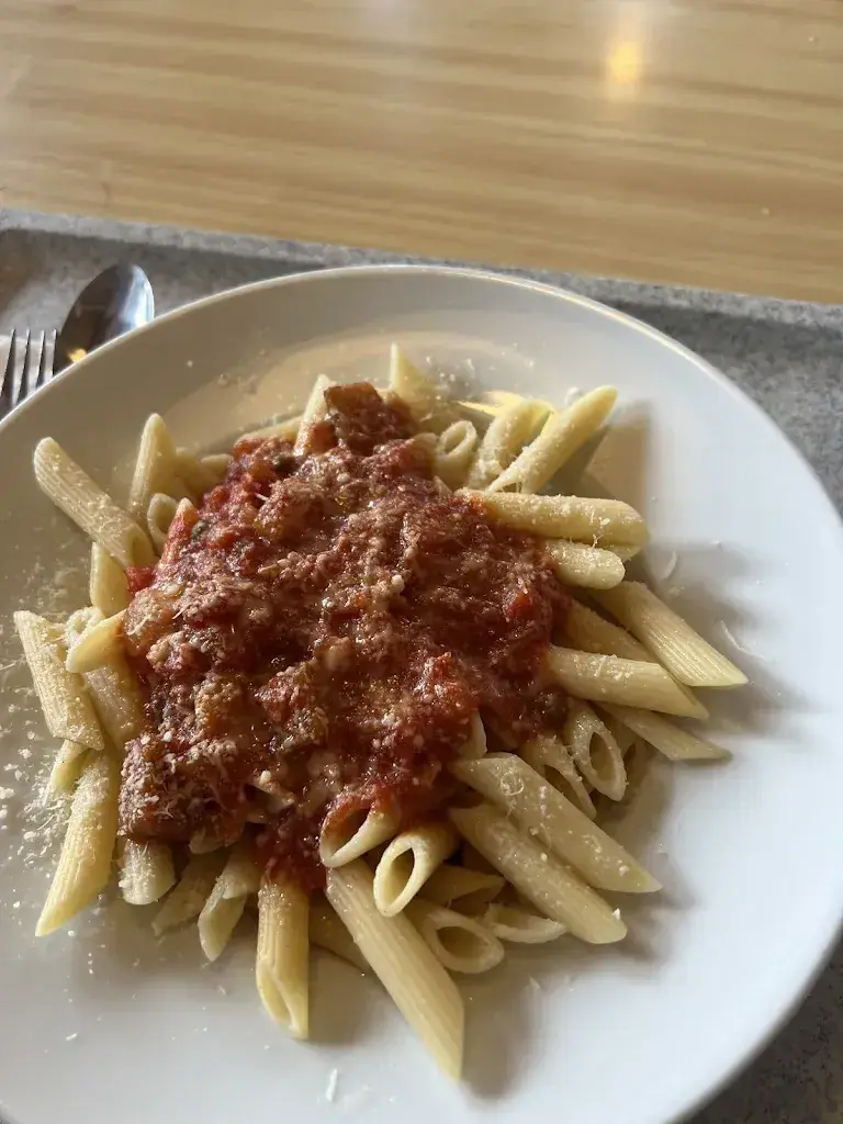 Jesse Flowers_Buffet & Bar Riffelberg_Zermatt_review