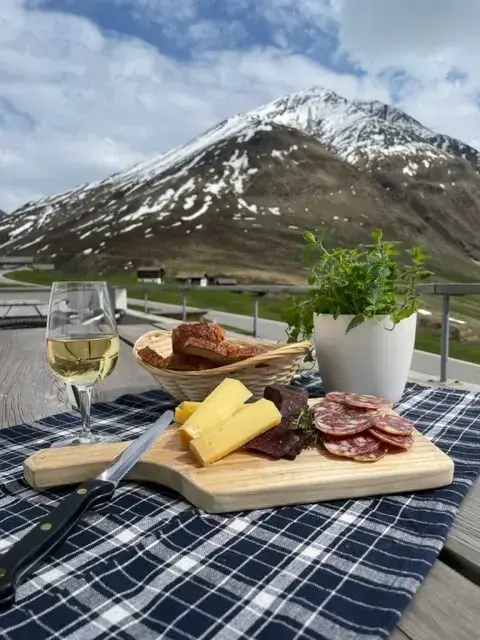 Menu_Hotel - Restaurant Bergalga_Avers_image_3