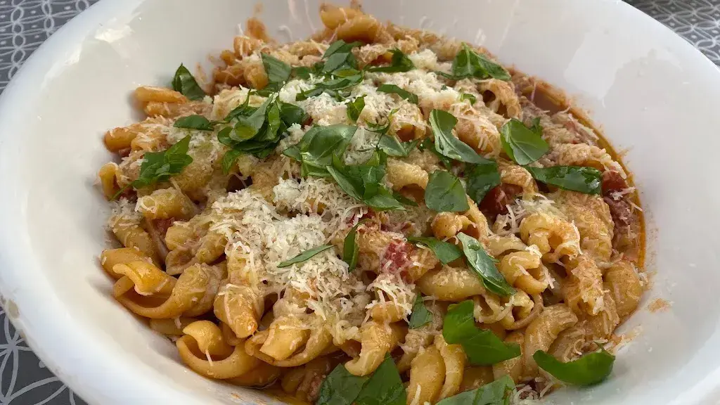 Menu_Bahnhöfli Reichenau_Domat/Ems_image_8