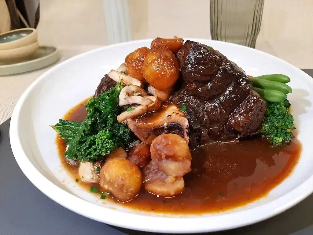 Hapimag Restaurant Bündner Stube_Flims_slider_image_2