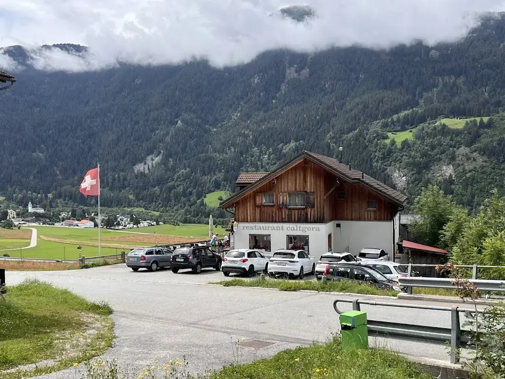 Marc Millington-Buck (EuroBuck GM)_Genossenschaft Restaurant Caltgera_Pignia_avis