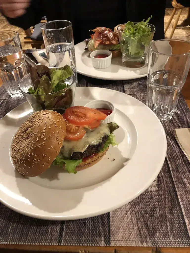 Danielle Birchstream_Hôtel - restaurant du Pigne d'Arolla_Arolla_review