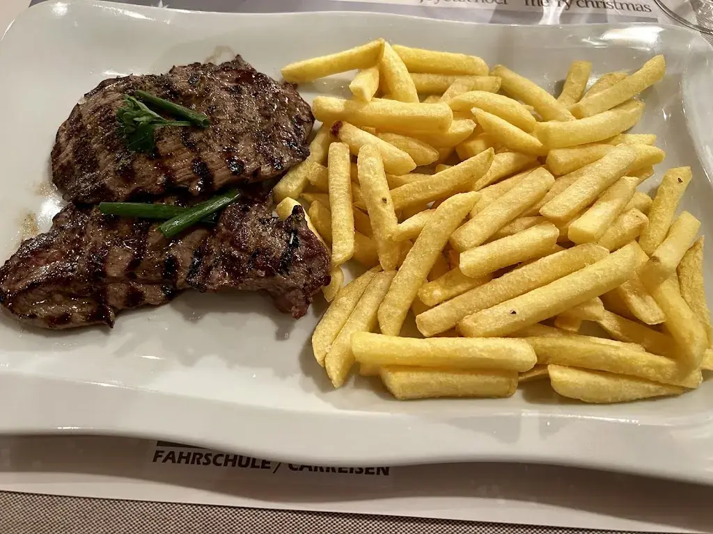 Vladimir Klempa_Restaurant Pizzeria Bernina_Thusis_recensione