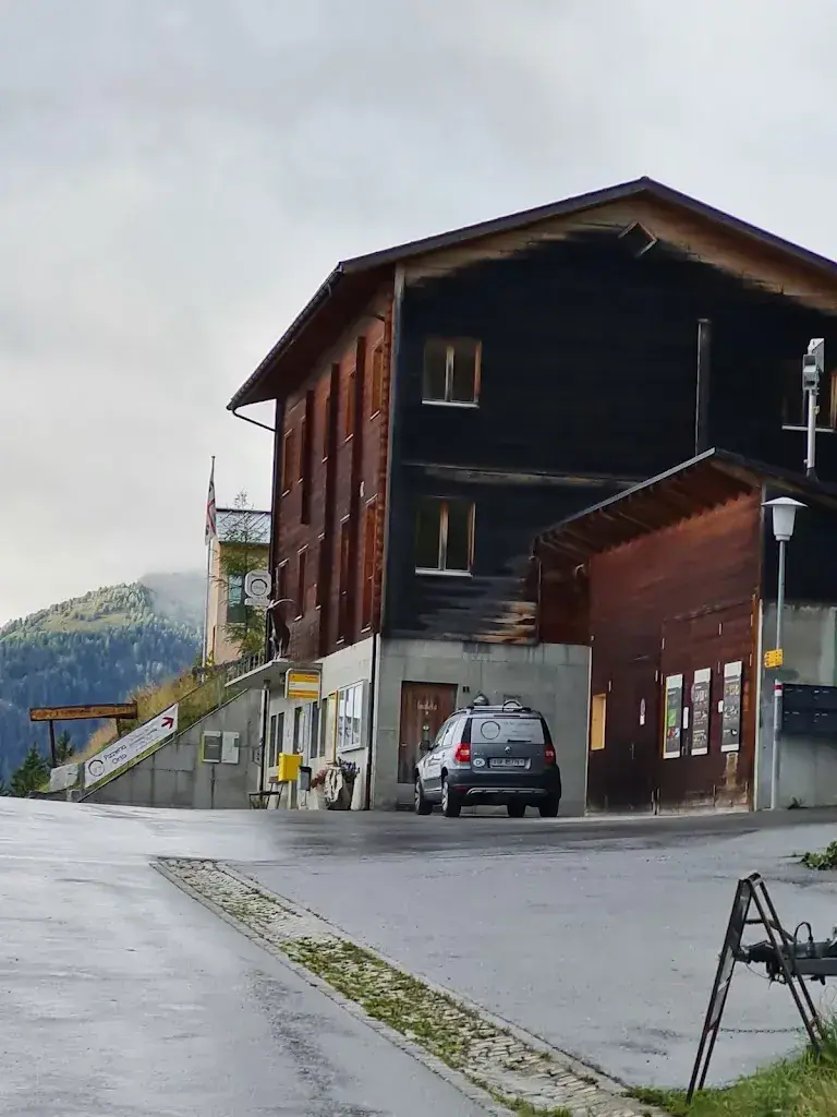 Katja Johannsen_Pizzeria Orta_Lohn_review