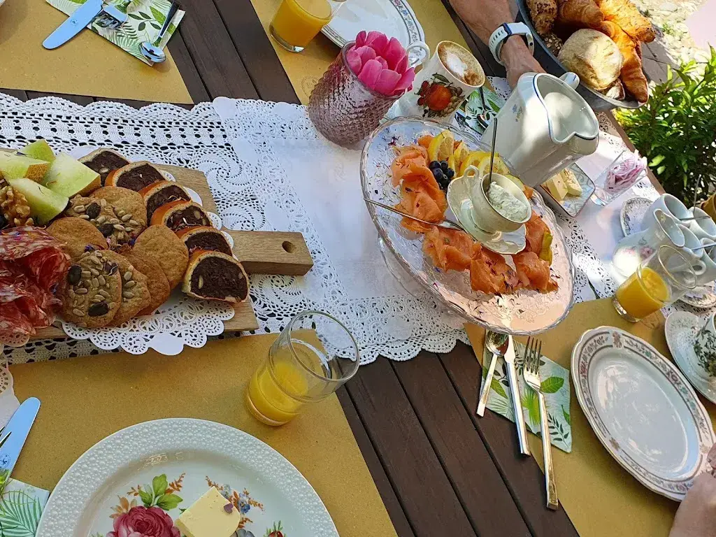 Menu_Ricci’s Café & Laden_Rhäzüns_image_8