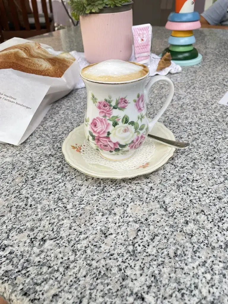 Mariya K._Ricci’s Café & Laden_Rhäzüns_review