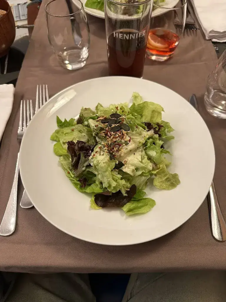 Hakim Aznakd_Egge 6_Biel_avis