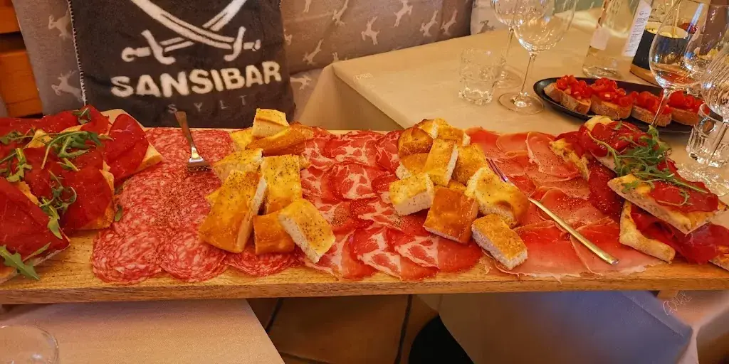 Da Massimo - Caffè & Aperitivo_Felsberg_slider_image_2