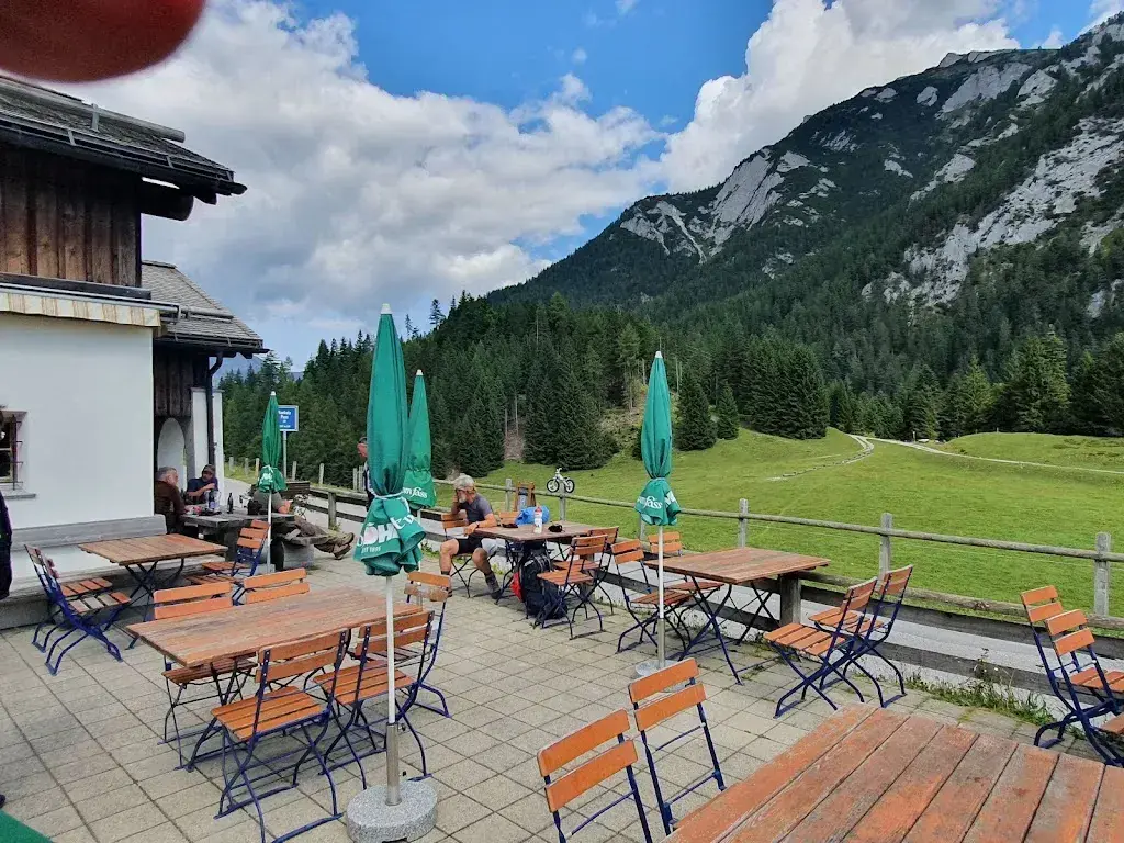 ARCADA Bergbeiz Kunkelspass_Tamins_slider_image_1