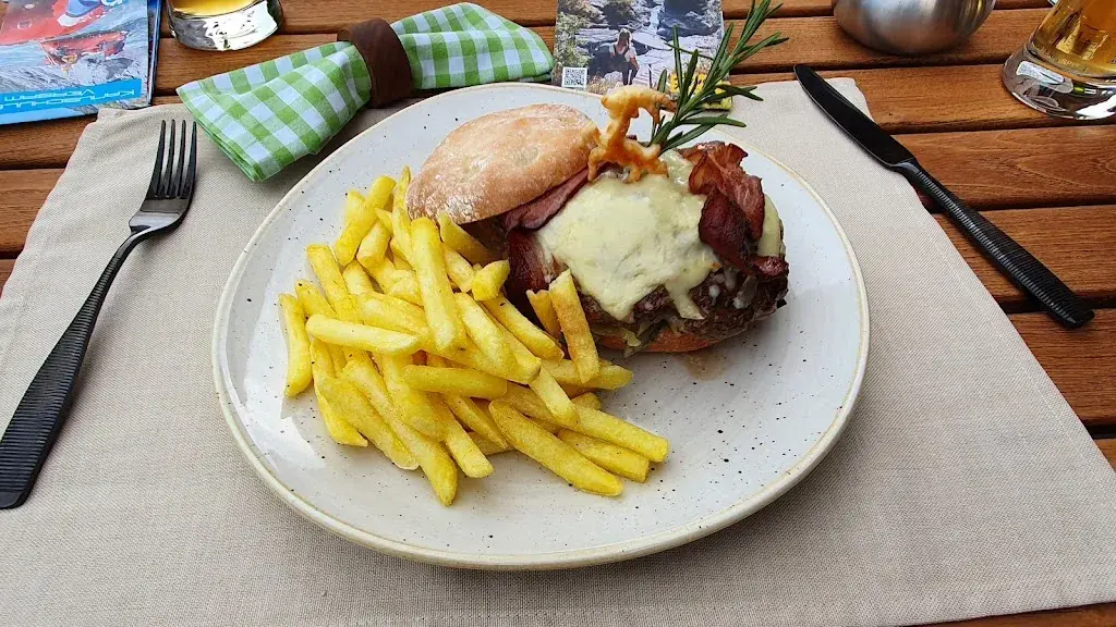 Parlatsch_Trin_slider_image_3