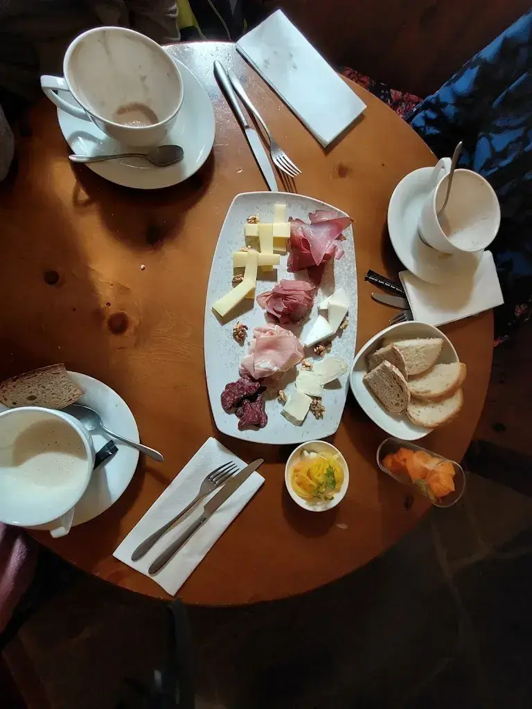 Menu_Crusch Alba_Guarda_image_6